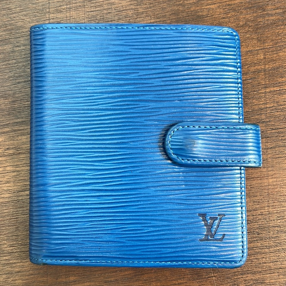 Louis Vuitton Blue Epi Wallet